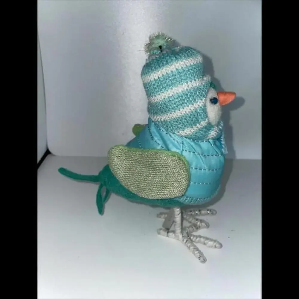 Christmas Blue Bird NIEVA Featherly Friends Winter Figure‎ Wondershop 2018 Rare